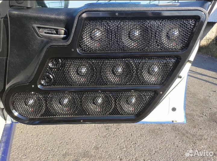 Карты (обшивки) дверей mazda 6 gh