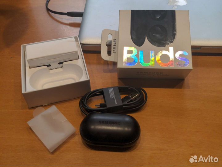 Samsung Galaxy Buds