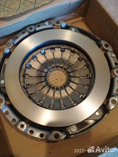 Диск сцепления нажимной (корзина) Ford Fusion