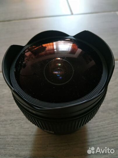 Объектив Olympus Zuiko Digital 8mm