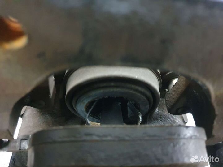 Суппорты задние bmw e60 m5 2шт