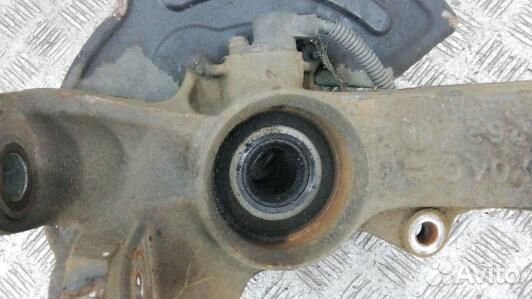 Ступица передняя правая audi allroad C5 (OBN09N901