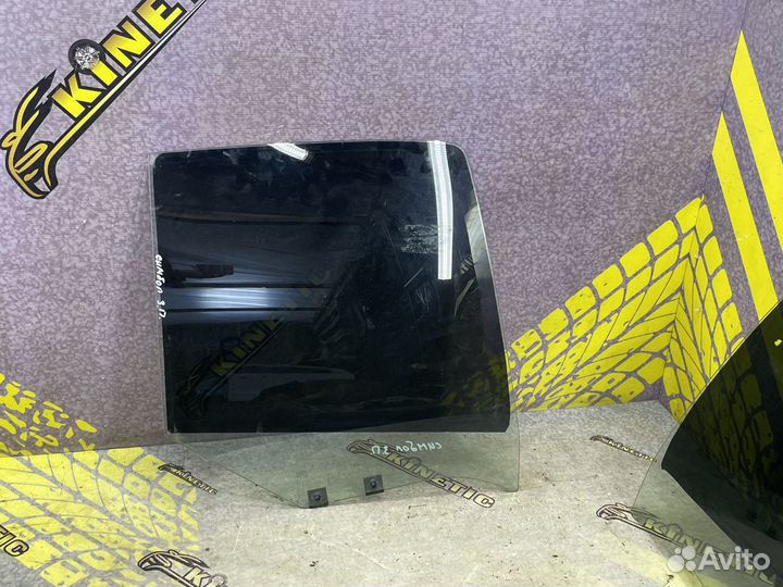 Стекло задней двери Renault Symbol Симбол