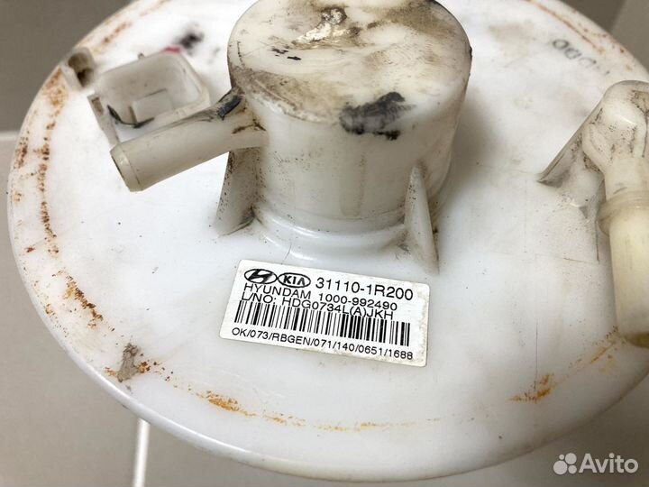 Насос топливный Kia Rio / Hyundai Solaris