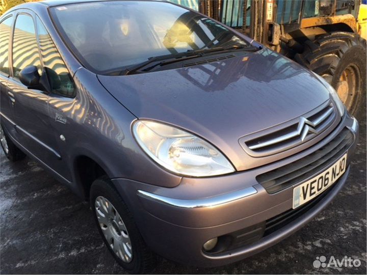 Разбор на запчасти Citroen Xsara-Picasso