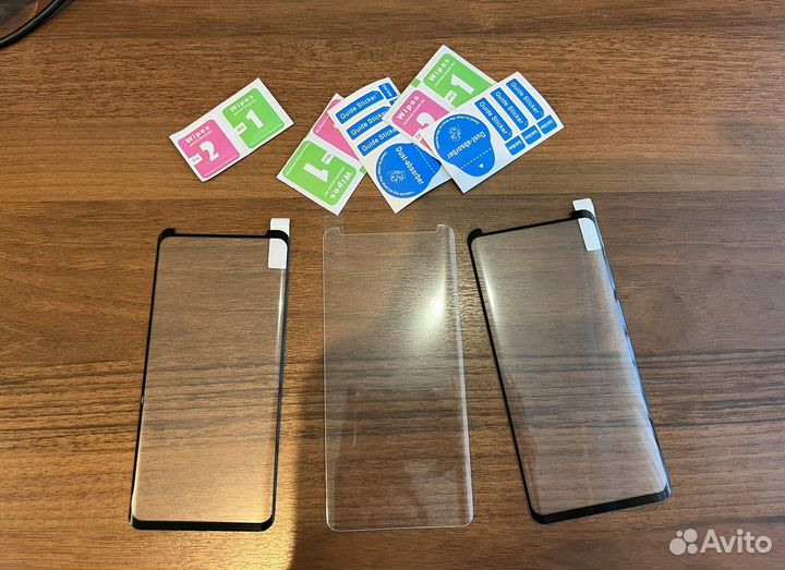 Защитные стёкла на телефон Samsung S8 Plus