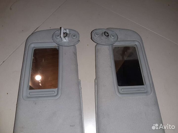 Солнцезащитный козырек Тойота Марк Х 2004-2009г.в