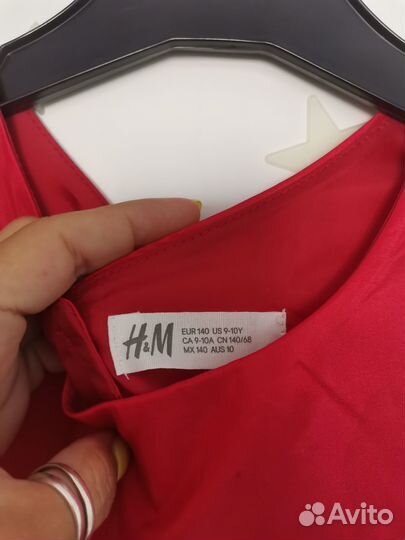 Платье красное для девочки H&M на рост 140 9-10