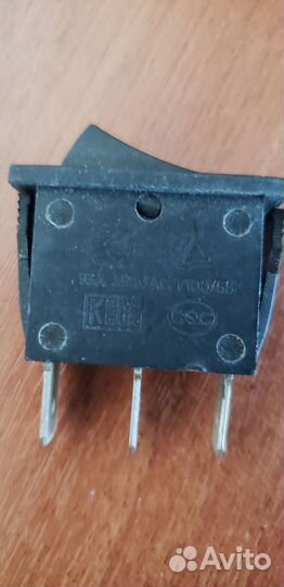 Переключатель on-off soken 16a 250v ac t 100/55