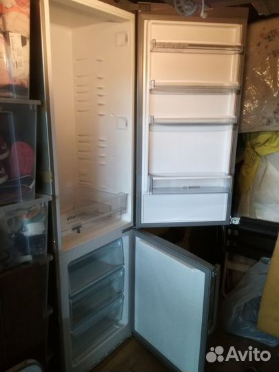 Холодильник Bosch kge39xl20r