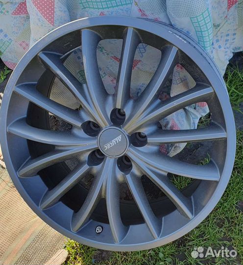 Литые диски