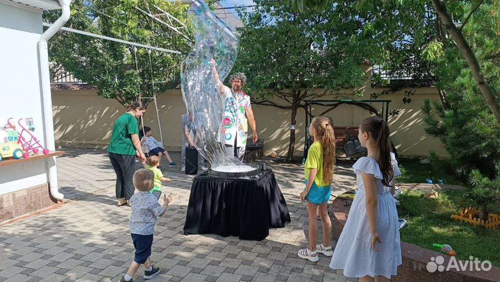 Шоу мыльных пузырей