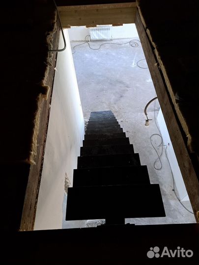 Лестница на монокосоуре