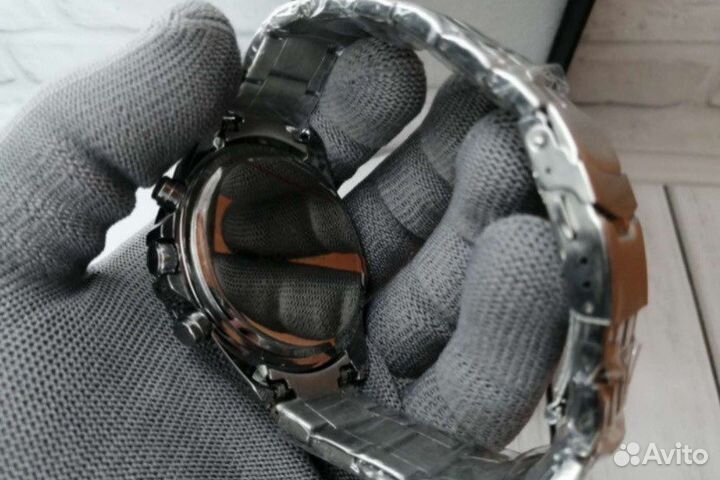 Часы Casio edifice новые