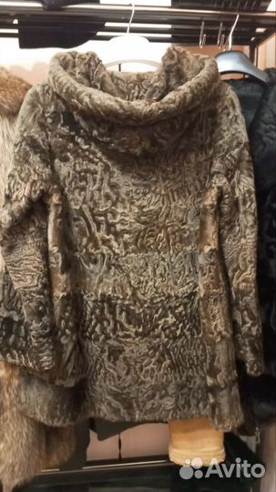 Полушубок из каракульчи 46-48