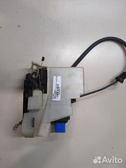 Замок двери Volkswagen Polo, 2002