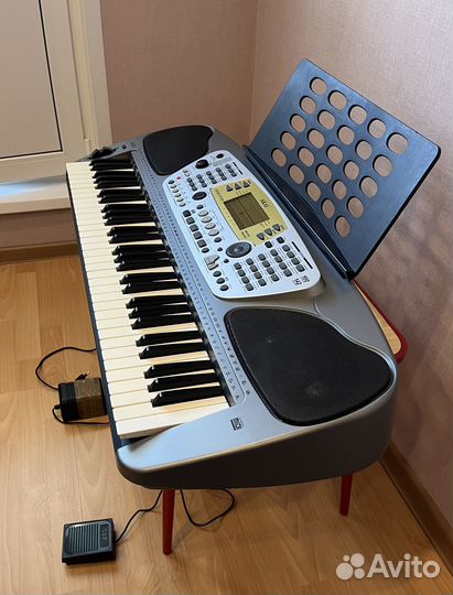 Синтезатор akai EKB-6160