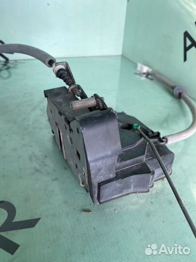 Замок задний левый Land Rover Range Rover L322 4