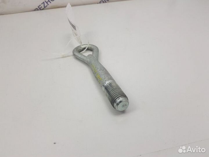 Крюк буксировочный Nissan Teana