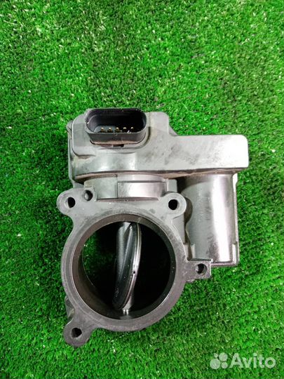 Дроссельная заслонка Volkswagen Golf 5 BLG 1.4