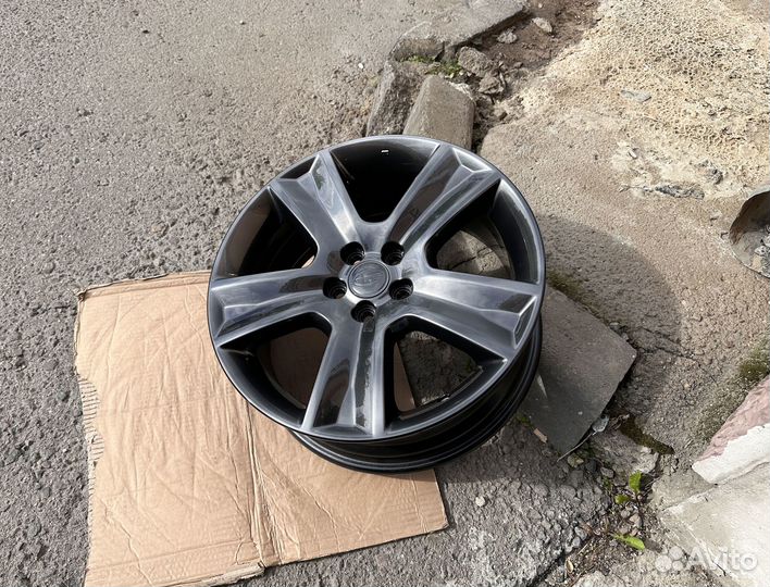 Литые диски R17 Subaru