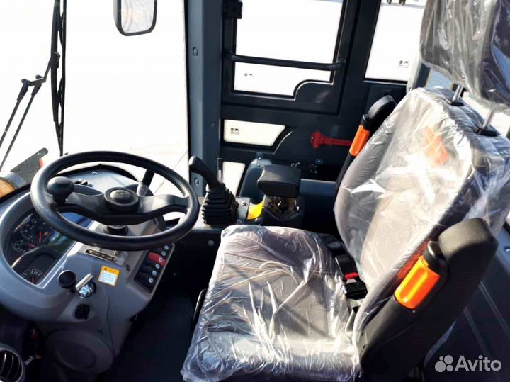 Фронтальный погрузчик Ensign YX636H, 2023