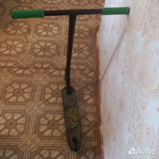 Трюковой самокат