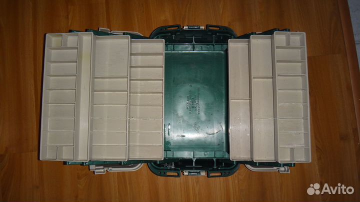 Ящик plano Hip Roof Tackle Box made in USA