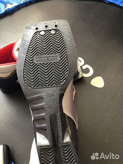 Лыжные ботинки 34 р-р новые