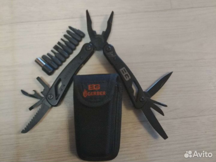 Муьльтитул