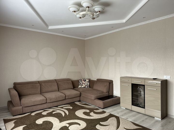 2-к. квартира, 72 м², 4/5 эт.