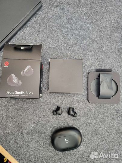 Беспроводные наушники beats studio buds