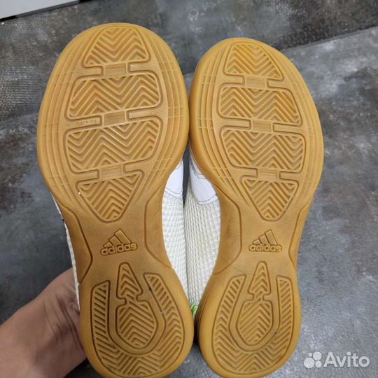 Футзалки адидас 30