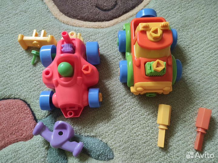 Конструкторы и мягкие игрушки новые