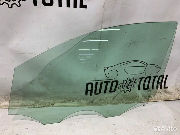 Стекло двери переднее левое Volkswagen Polo sedan
