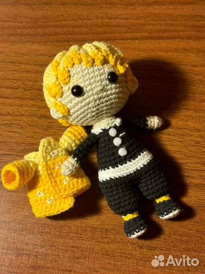 Вязанная игрушка Зеницу Агацума