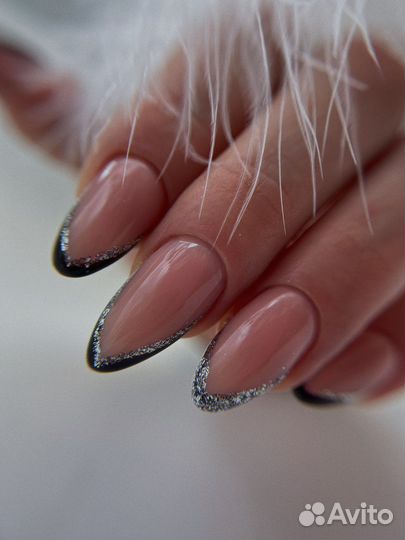 Коррекция наращённых ногтей