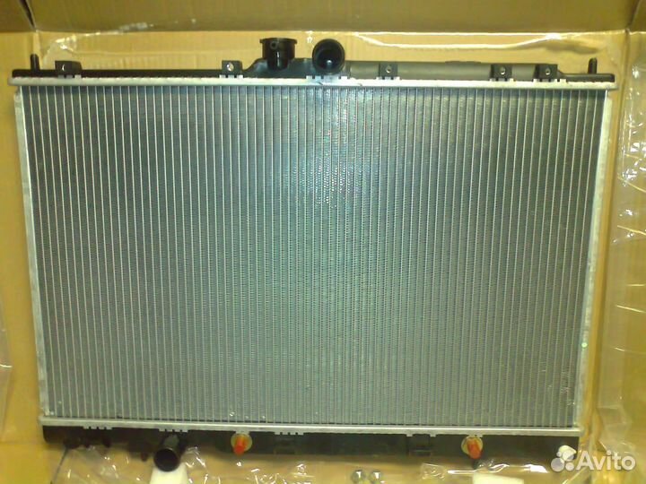 Радиатор mitsubishi outlander / airtrek 4G63T