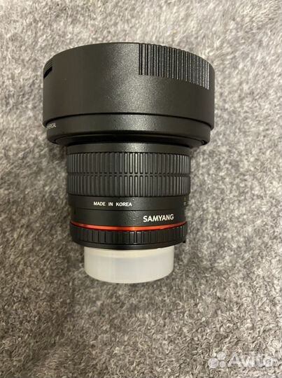 Объектив Samyang 8mm f/3.5