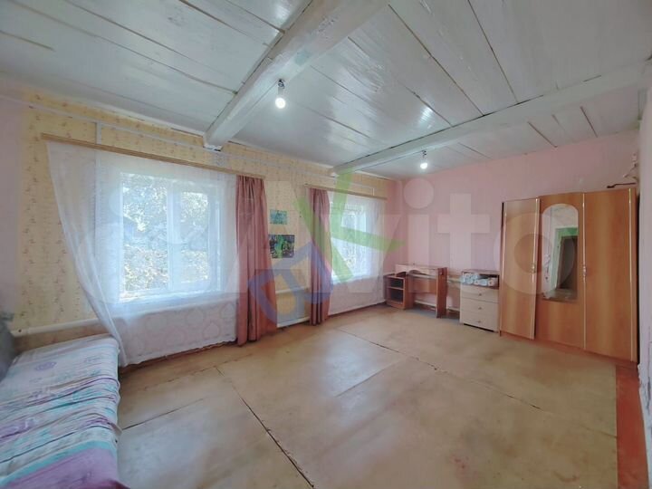 Дом 69,3 м² на участке 9,8 сот.