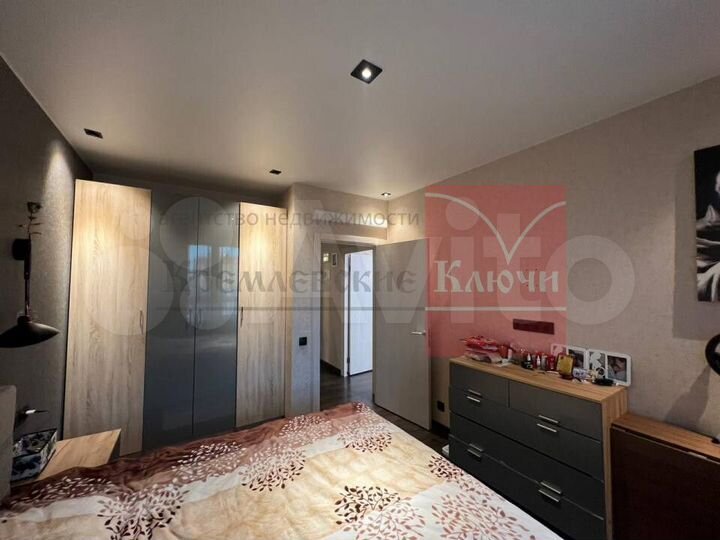 3-к. квартира, 92 м², 10/25 эт.