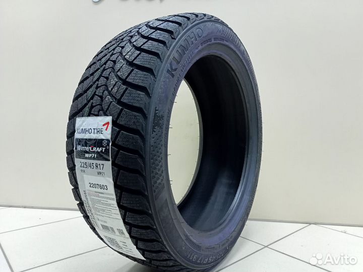 Kumho WinterCraft WP71 225/45 R17 91H