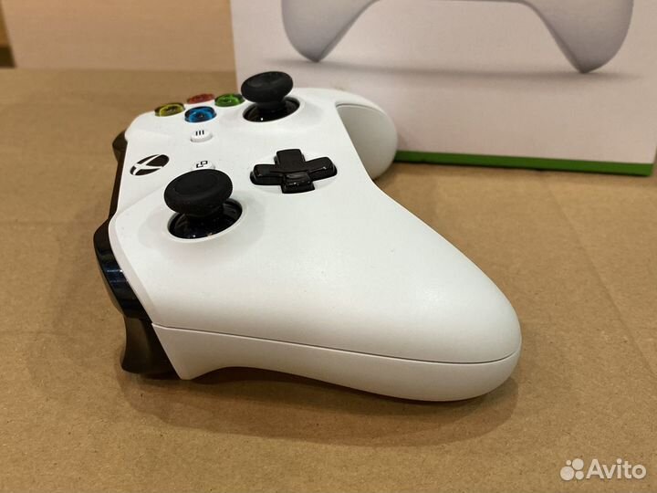 Джойстик xbox one / series s x оригинал Bluetooth