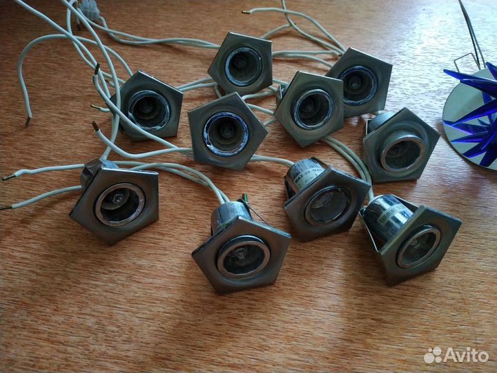 Потолочные светильники