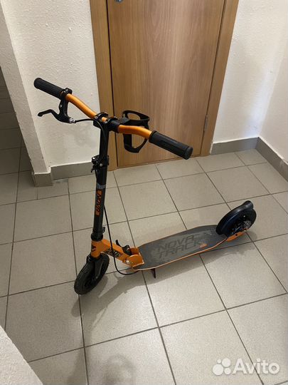 Самокат городской novatrack polis 200