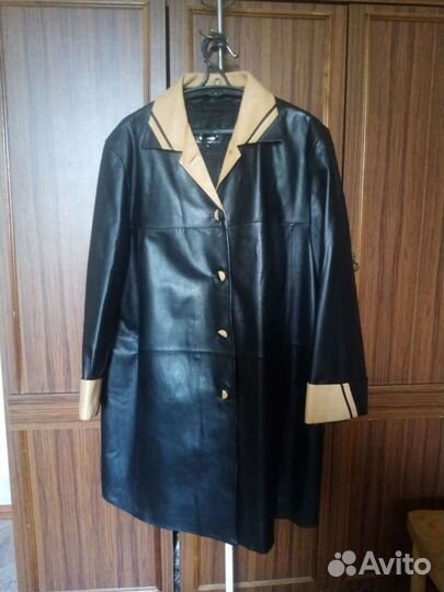 Кожаный плащ женский