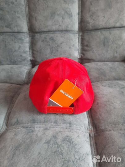 Бейсболка Красная Машина (снепбек). Оригинал.Новая