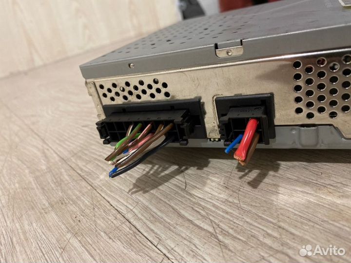 Усилитель звука Mercedes Benz E280 W211 M272.943