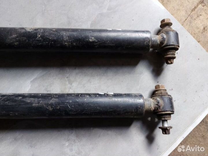 Амортизатор задний Mercedes C W204