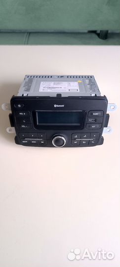 Штатная магнитола LADA x-ray,с рамкой